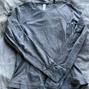 Lululemon rulu long sleeve. Worn only once